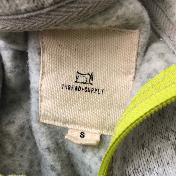 Grey pullover - Picture 2 of 2